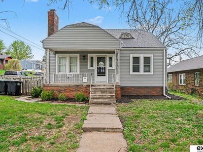 1944 S 50th Ave