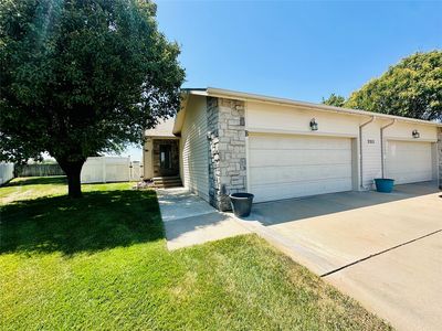 2311 Fairway Dr #B