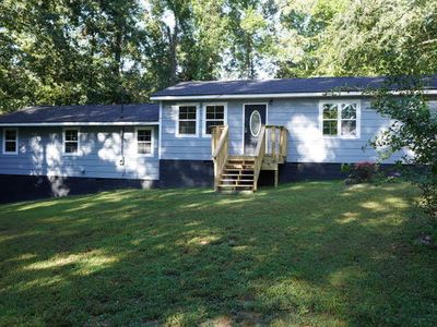 279 Satterfield Rd SE