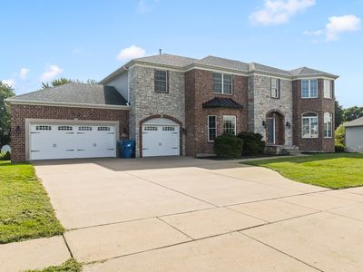 307 S Tombergs Dr