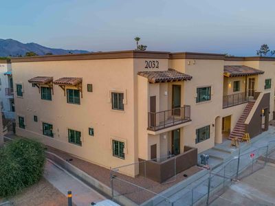 2032 E River Rd #100