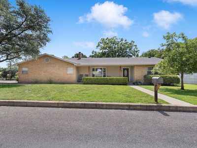 120 W Driftwood Dr