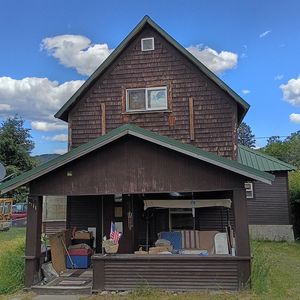 1411 Montana Ave