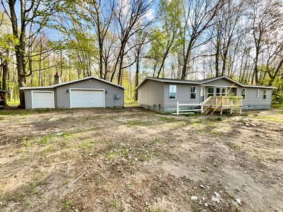 6249 Tamarack Rd