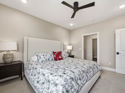 1500 Main St #206