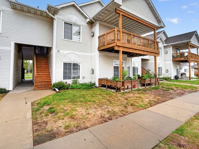 Property at 950 67th St Unit 312, West Des Moines, IA