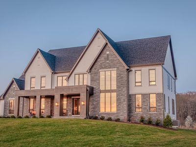 17826 Springbury Dr #N9U9S2