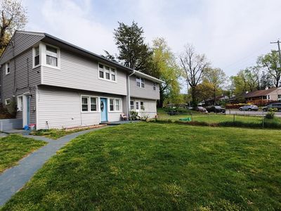 1901 Barlowe Pl