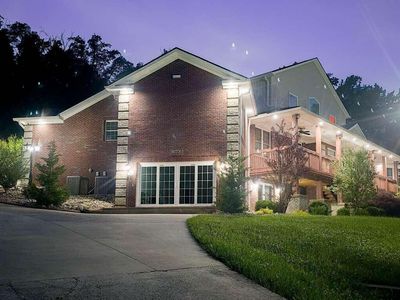 5806 New Cut Rd