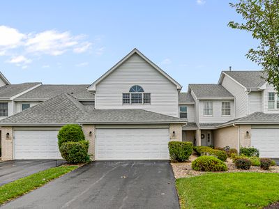 Property at 9981 Constitution Dr, Orland Park, IL