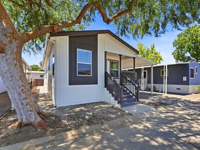 863 Spindrift Ave