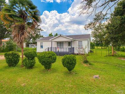 Property at 2451 Green Village Rd, Walnut Hill, FL
