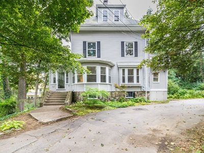 34 Jason St #1
