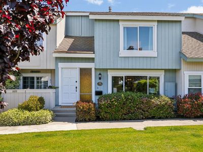 1035 Dove Ln