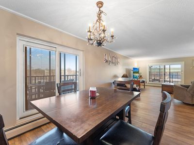 10521 Cedar Lake Rd APT 501