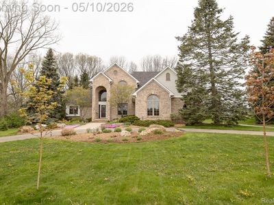 Property at 30425 Ridge Ct, New Hudson, MI