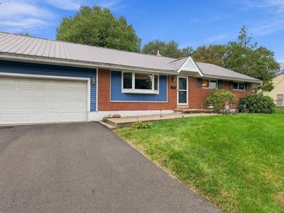 Property at 523 Sherwood Ln, Hatboro, PA