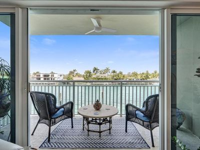 2611 N Riverside Drive #304