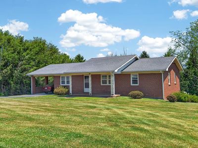 114 Wilkinson Dr