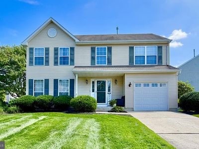 24 Woodyfield Ln