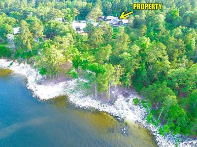 2124 Private Road 6065