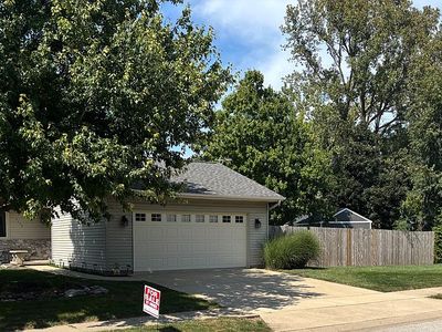 1115 Community Dr