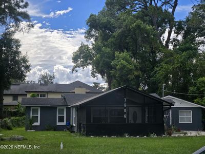 7606 PICKETT Street
