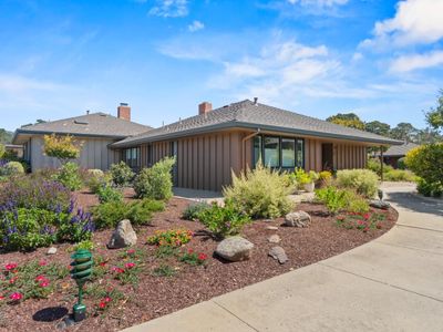 62 Del Mesa Carmel