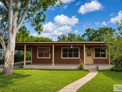 133 Kennedy Ave