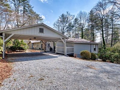 23 Chattooga Wood Rd