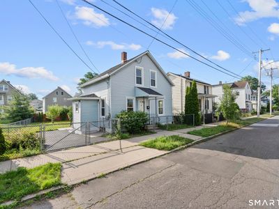 39 Edwards Street