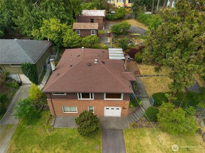 10323 48th Avenue NE