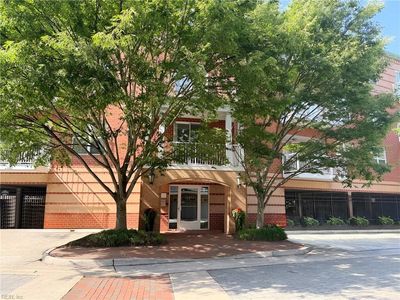 249 Freemason St #408