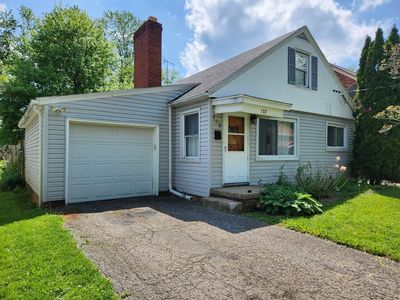 137 Wolfe Ave