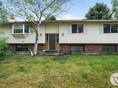 8834 Danford Ave