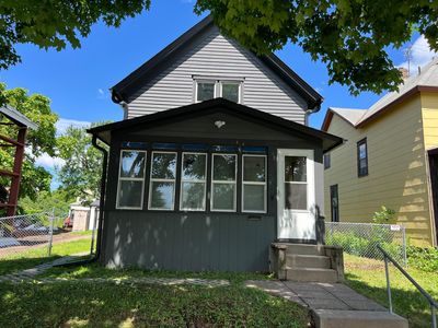 685 Stewart Ave