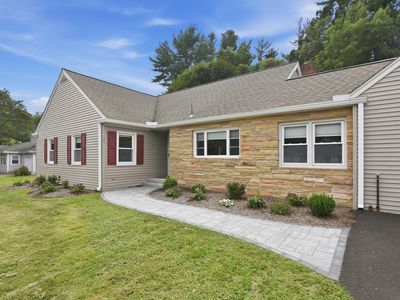 71 Norlen Park