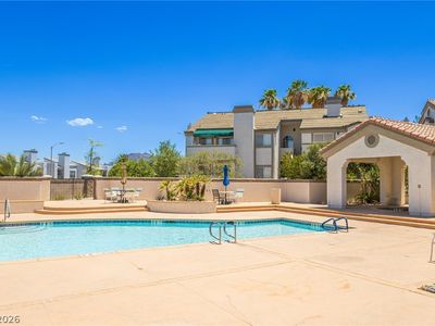 1684 Normandy Way #811