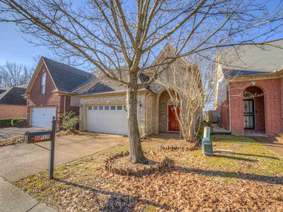 2715 Bending Elm Dr