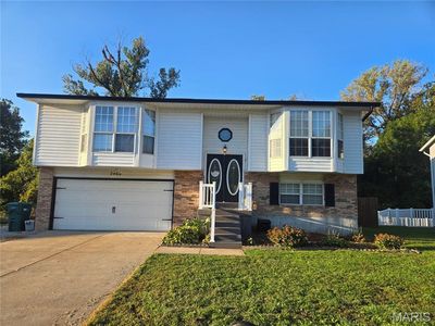 2466 Lombard Ln