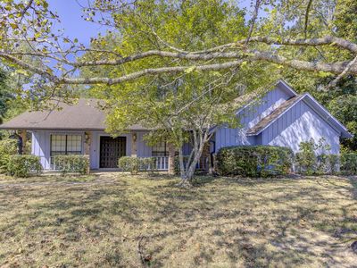 Property at 1123 Windy Lake Dr, Vicksburg, MS
