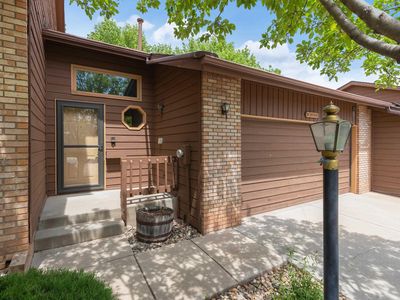 4834 Mountain Springs Ct