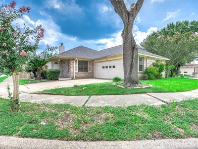 11014 Landsbury Ct