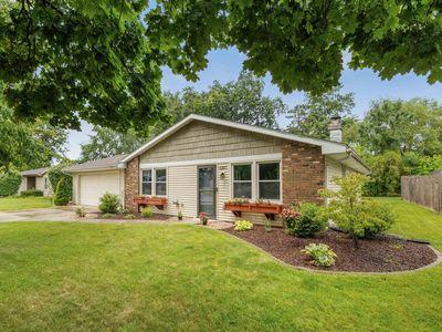6811 Wrangler Ct
