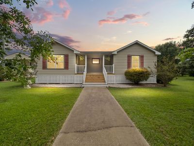 2086 Highway 1147