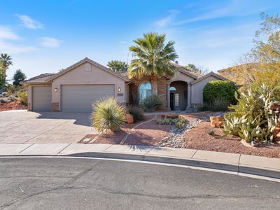 1120 W Broadstone Ct