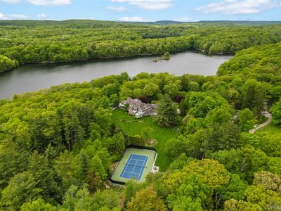 63 Old Mill River Road