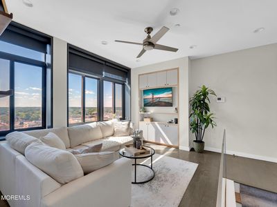 601 Bangs Avenue #1107
