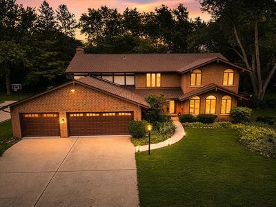 1355 Carol Ln