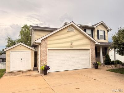 203 Richmond Dr